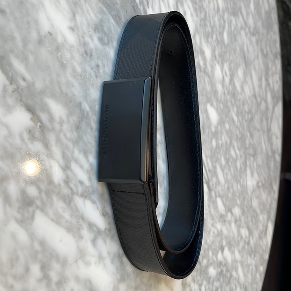 Burberry men’s belt and Hugo boss belt - Picture 1 of 7